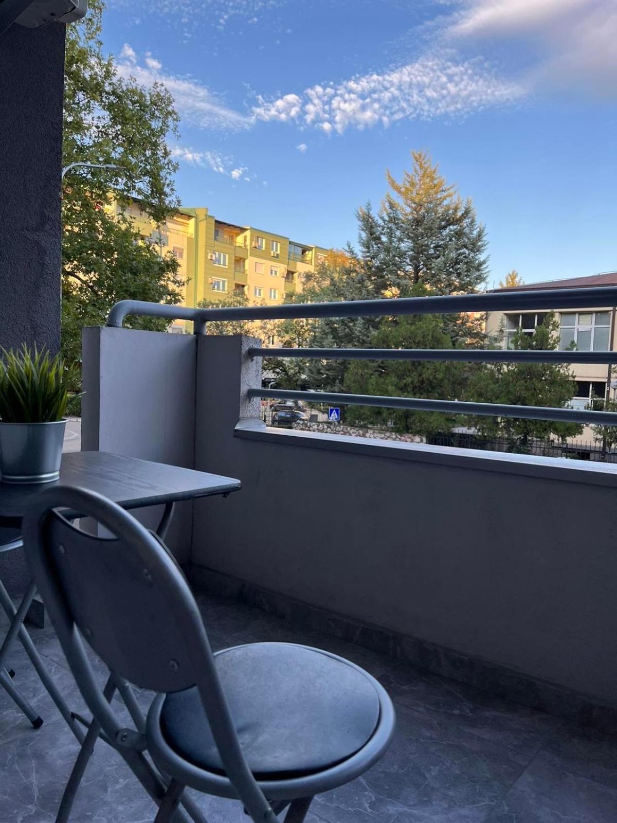 Best Value-Apartment In Скопье Экстерьер фото